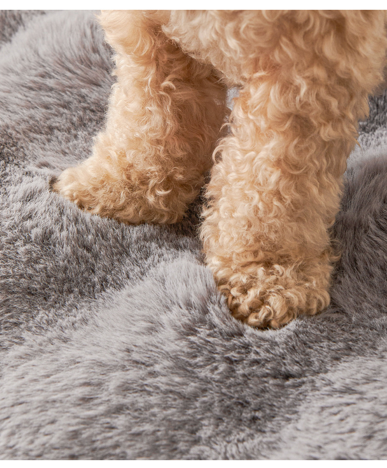 Luxury Faux Fur Pet Bed Mat | Soft Washable Dog & Cat Bed