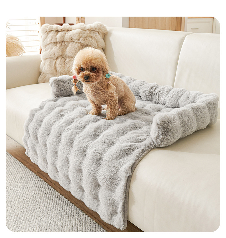 Luxury Faux Fur Pet Bed Mat | Soft Washable Dog & Cat Bed