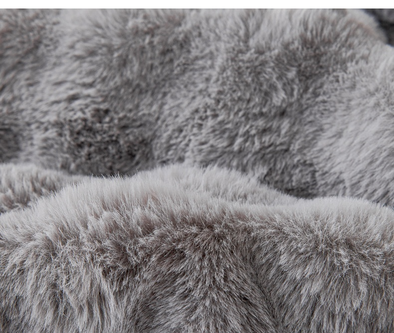 Luxury Faux Fur Pet Bed Mat | Soft Washable Dog & Cat Bed
